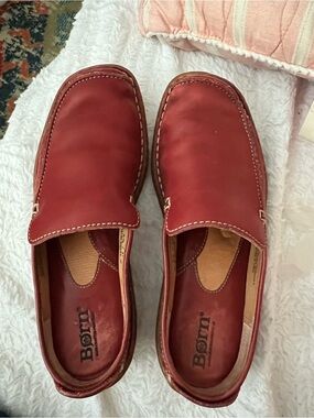 Born Red Leather Slip-On Loafers for women’s